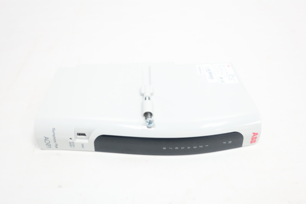 ABB TC562 3BSC630049R1 High-Speed Short Distance Modem for Industrial Automation, 200 Characters or Less