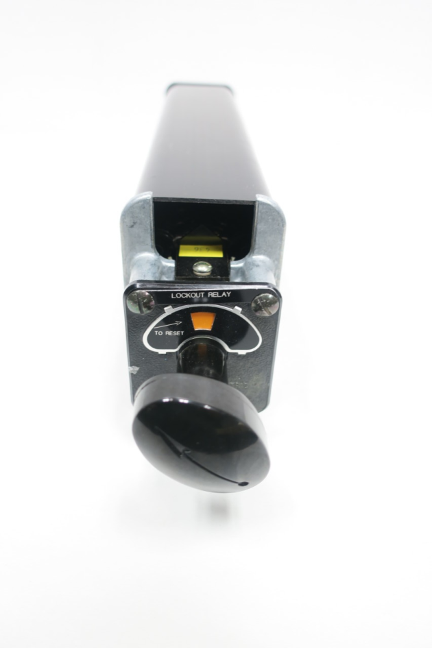 GE IC695CPE330 Controller Module, High-Performance, Modular Design - Image 2