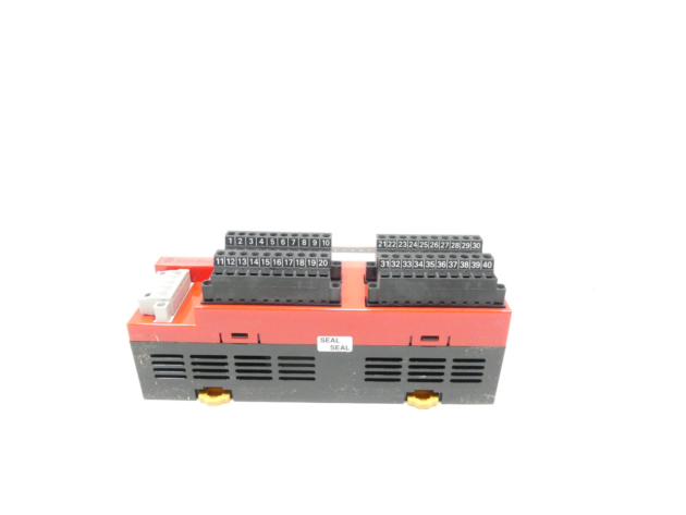 Allen Bradley 1746-A10 SLC500 I/O Chassis - Image 2