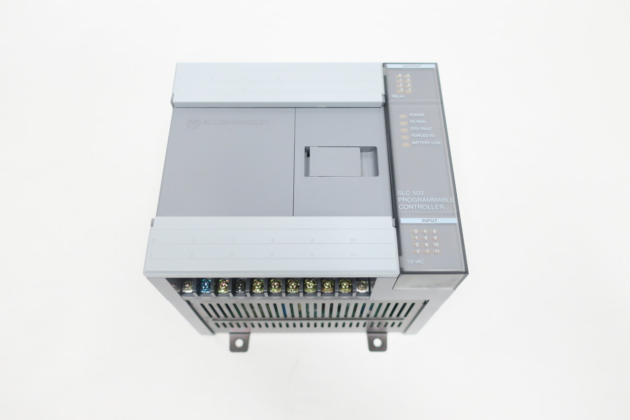 Siemens 2711P-T10C4D1/A - High-Power Industrial Control Panel