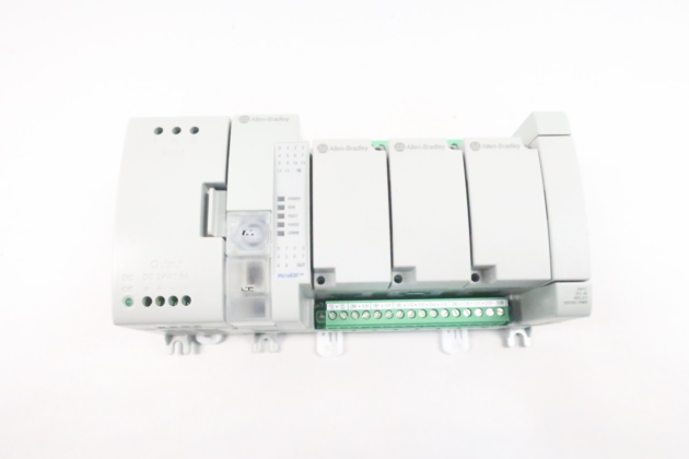 Rockwell Automation 1762-IT4 Programmable Logic Controller (PLC)
